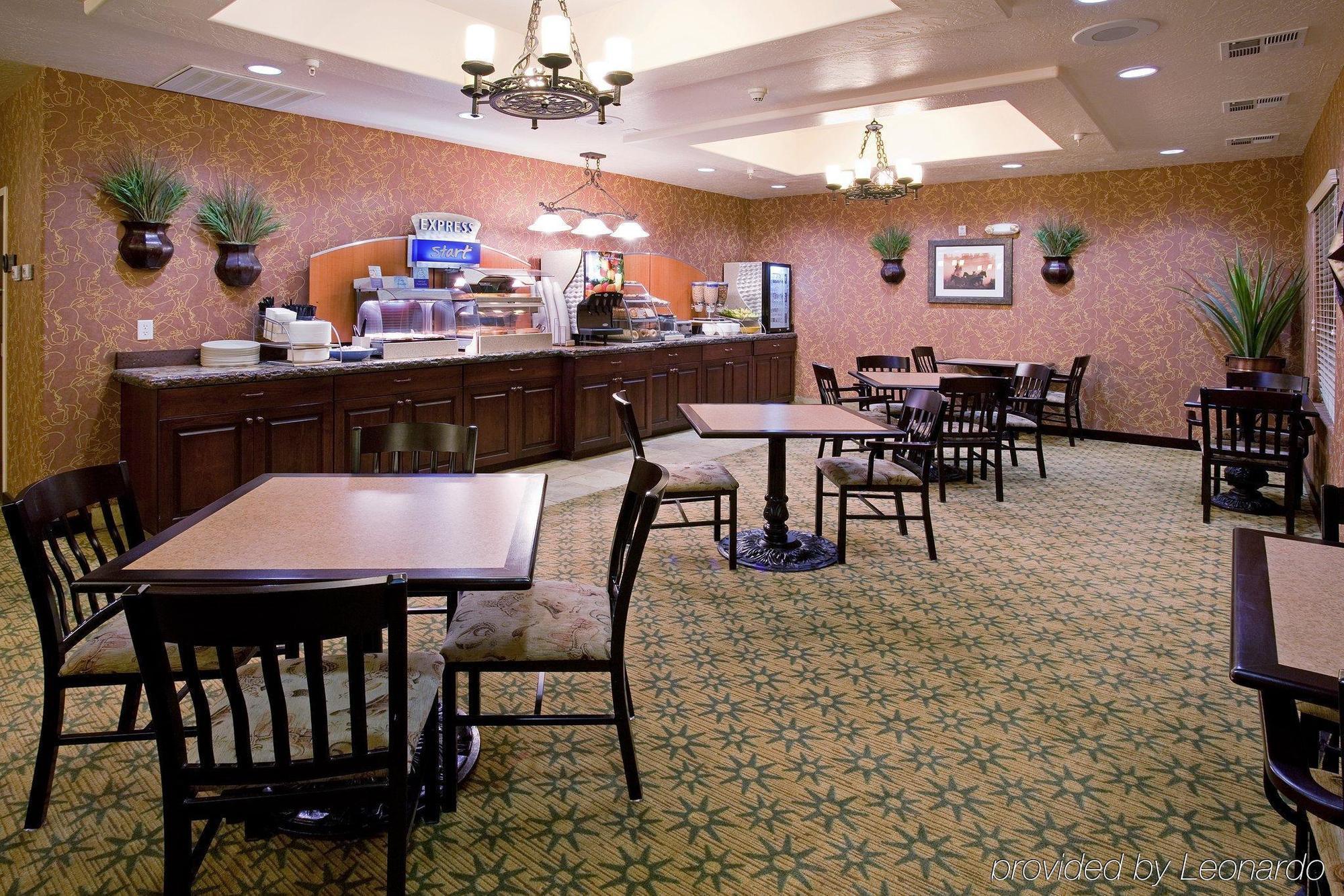Holiday Inn Express & Suites Kanab, An Ihg Hotel Ресторан фото